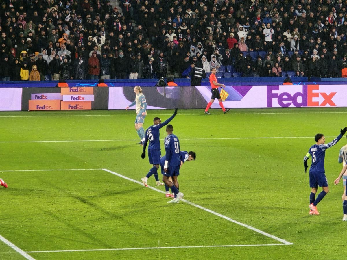 努诺·门德斯速度与进攻型边后卫全面解析:现代足球左路闪电